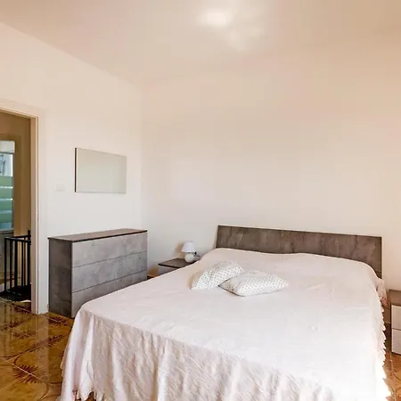 Amazing In Torre Chianca - Lecce With Wifi Holiday home Monte Grappa