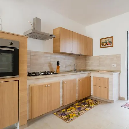 Amazing In Torre Chianca - Lecce With Wifi * Monte Grappa